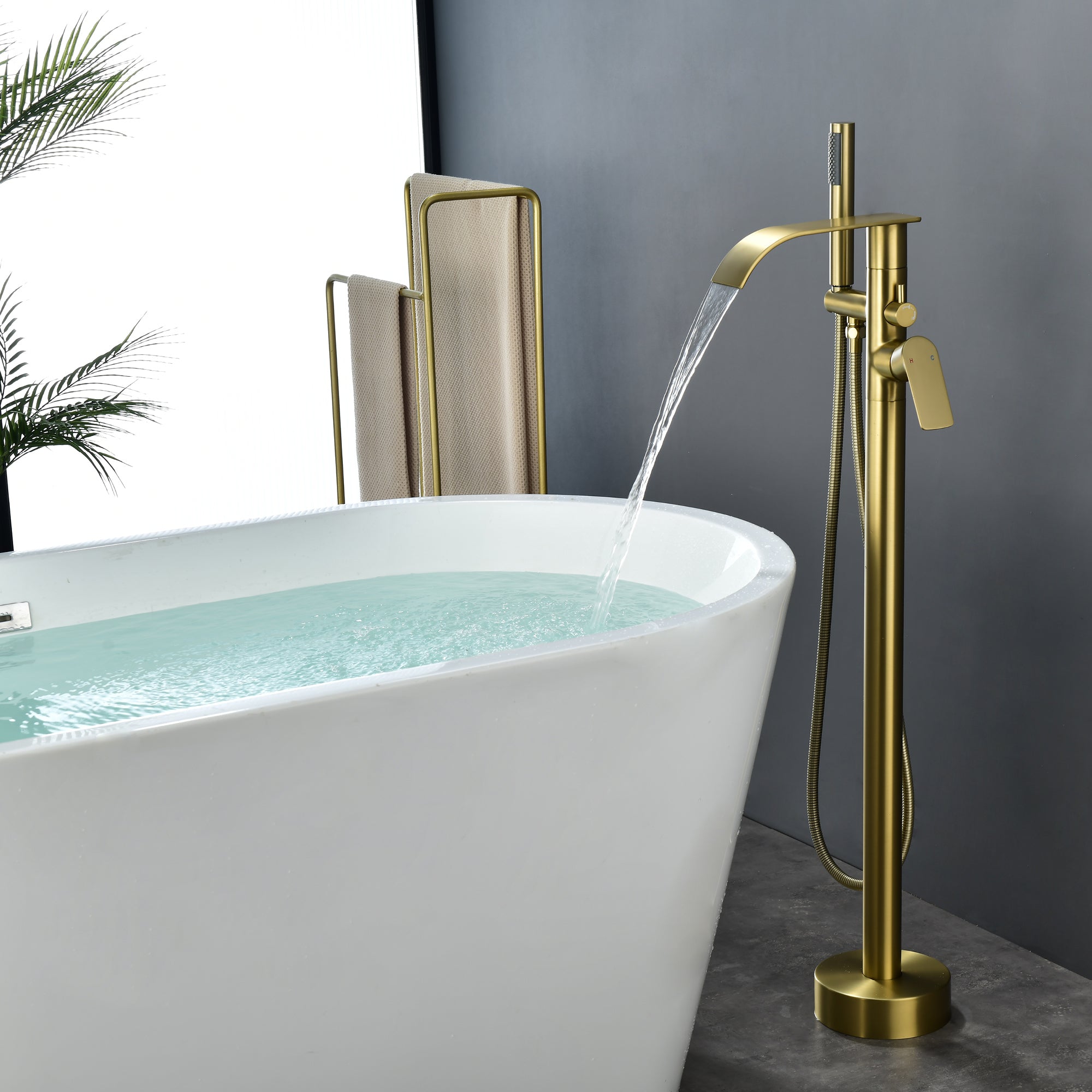 High-flow freestanding tub faucet with hand shower in Brushed Gold | Brushed Nickel | Matte Black