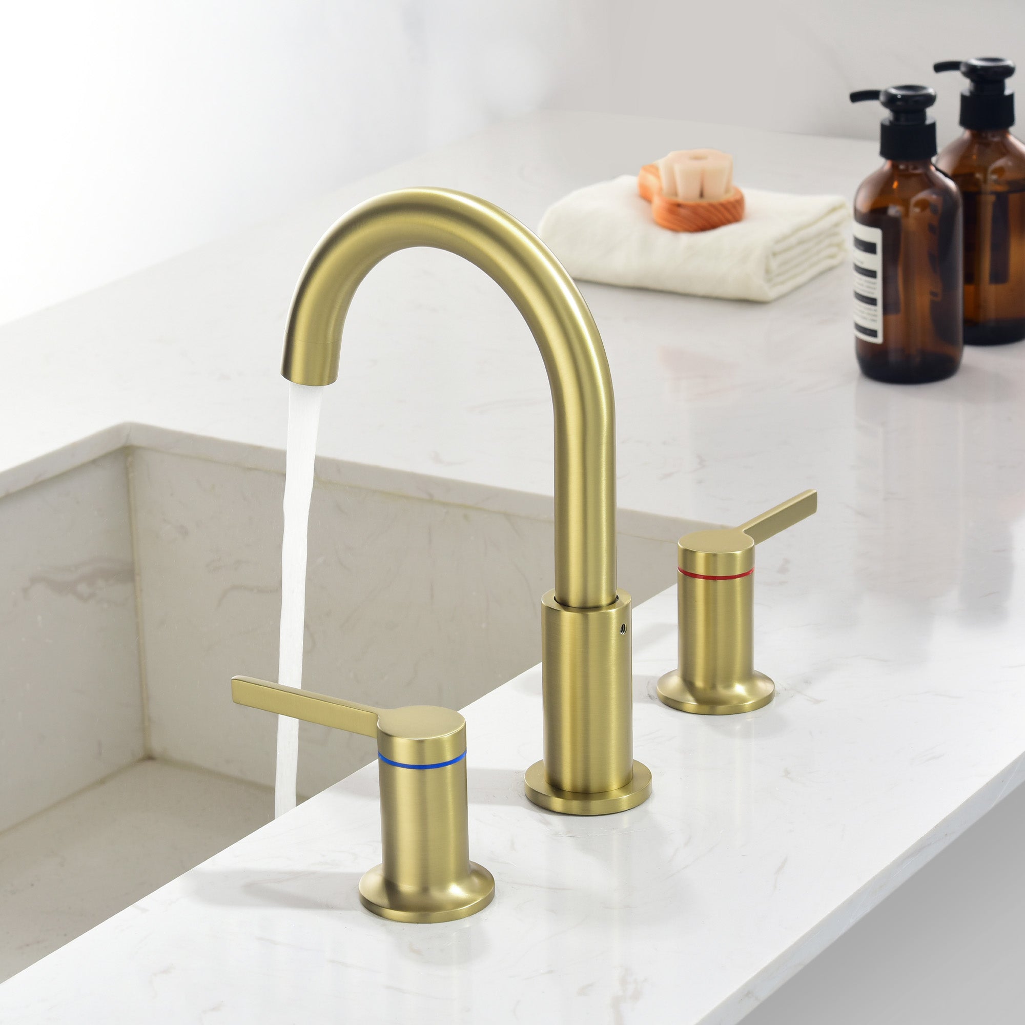 Bathroom Vanity Sink Faucet 3 Holes, Mordern 2 Handle 8 Inch Widespread Bathroom Lavatory