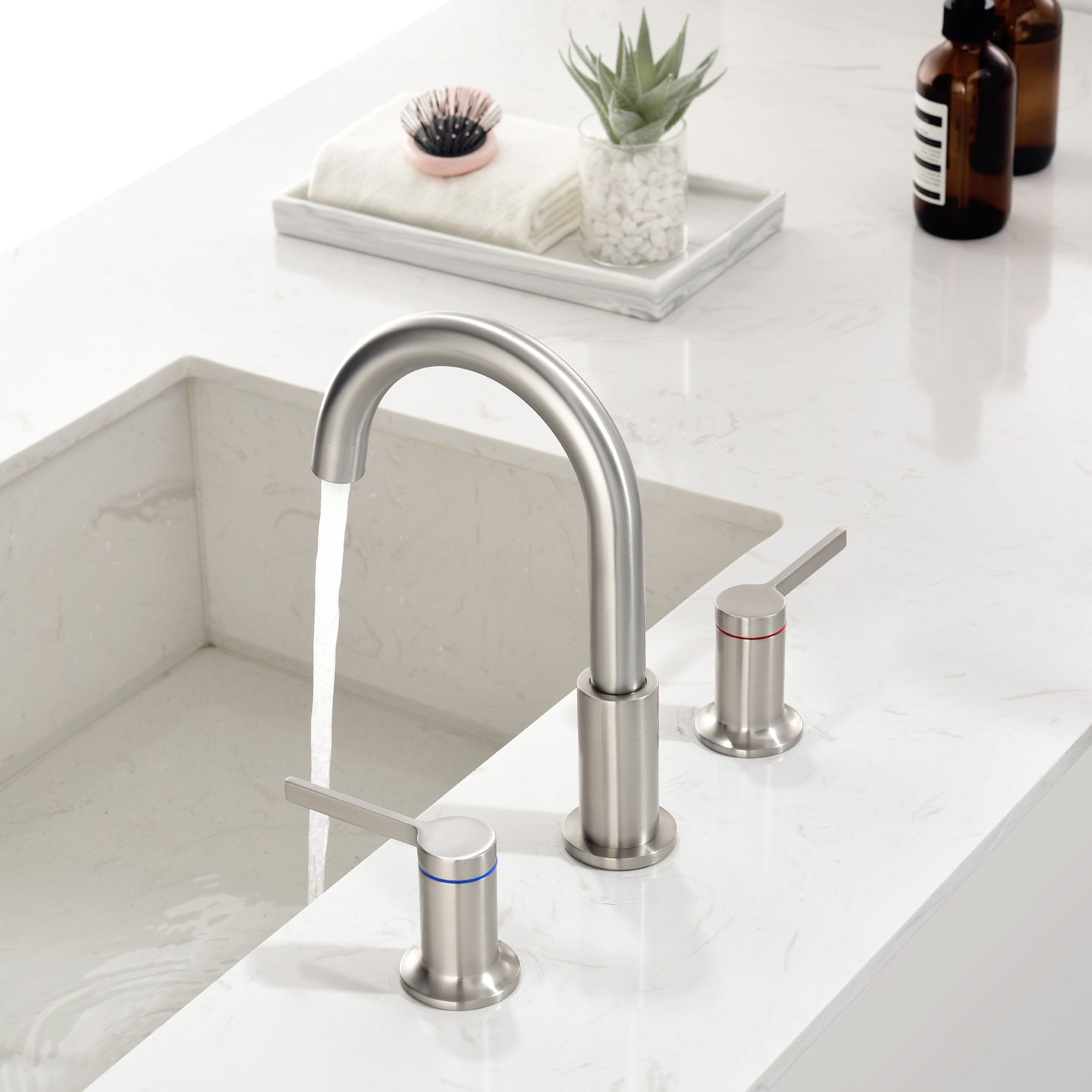 Bathroom Vanity Sink Faucet 3 Holes, Mordern 2 Handle 8 Inch Widespread Bathroom Lavatory