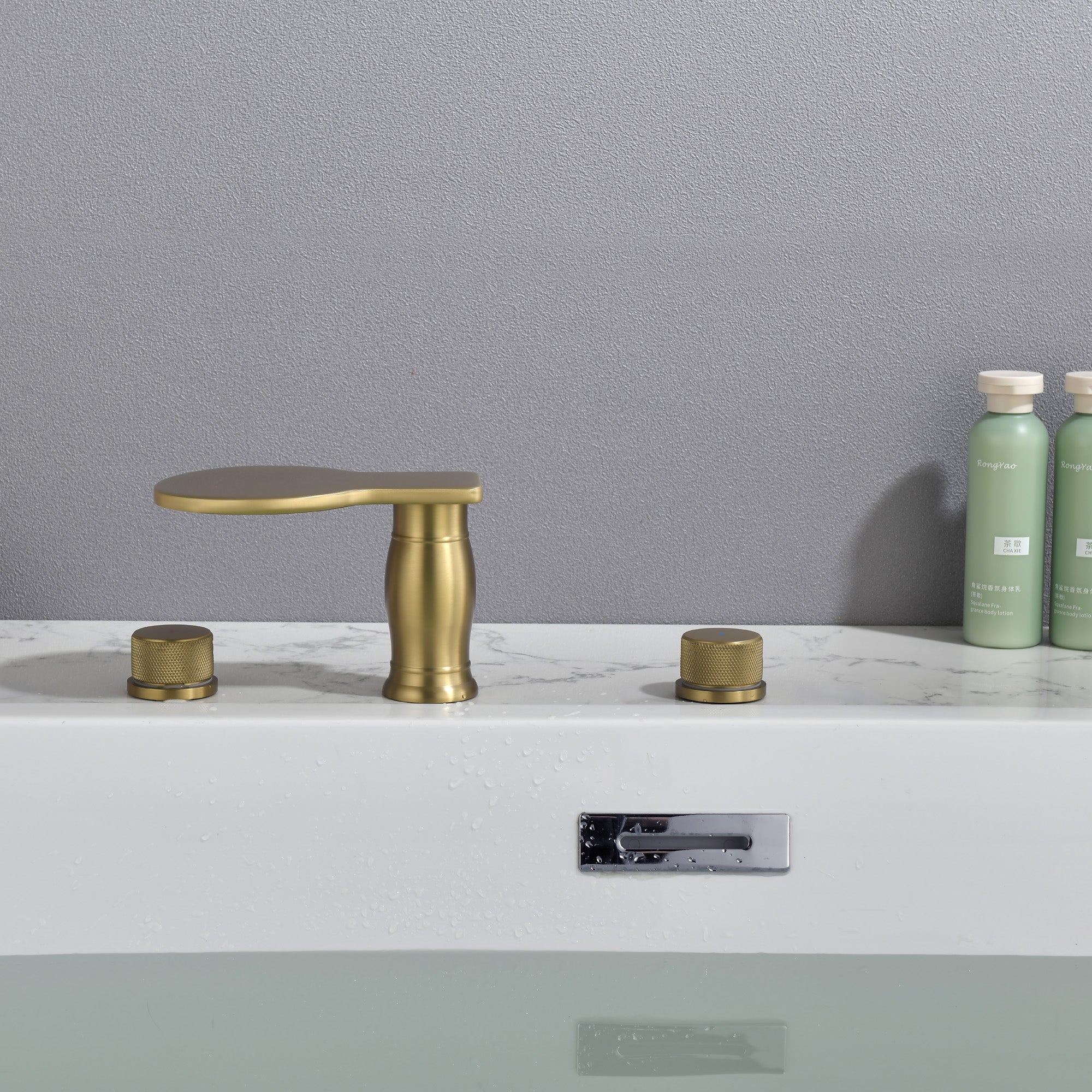 Waterfall Bathroom Tub Filler, Bathtub Faucet 3 Holes, Deck Mount Roman Tub Faucet