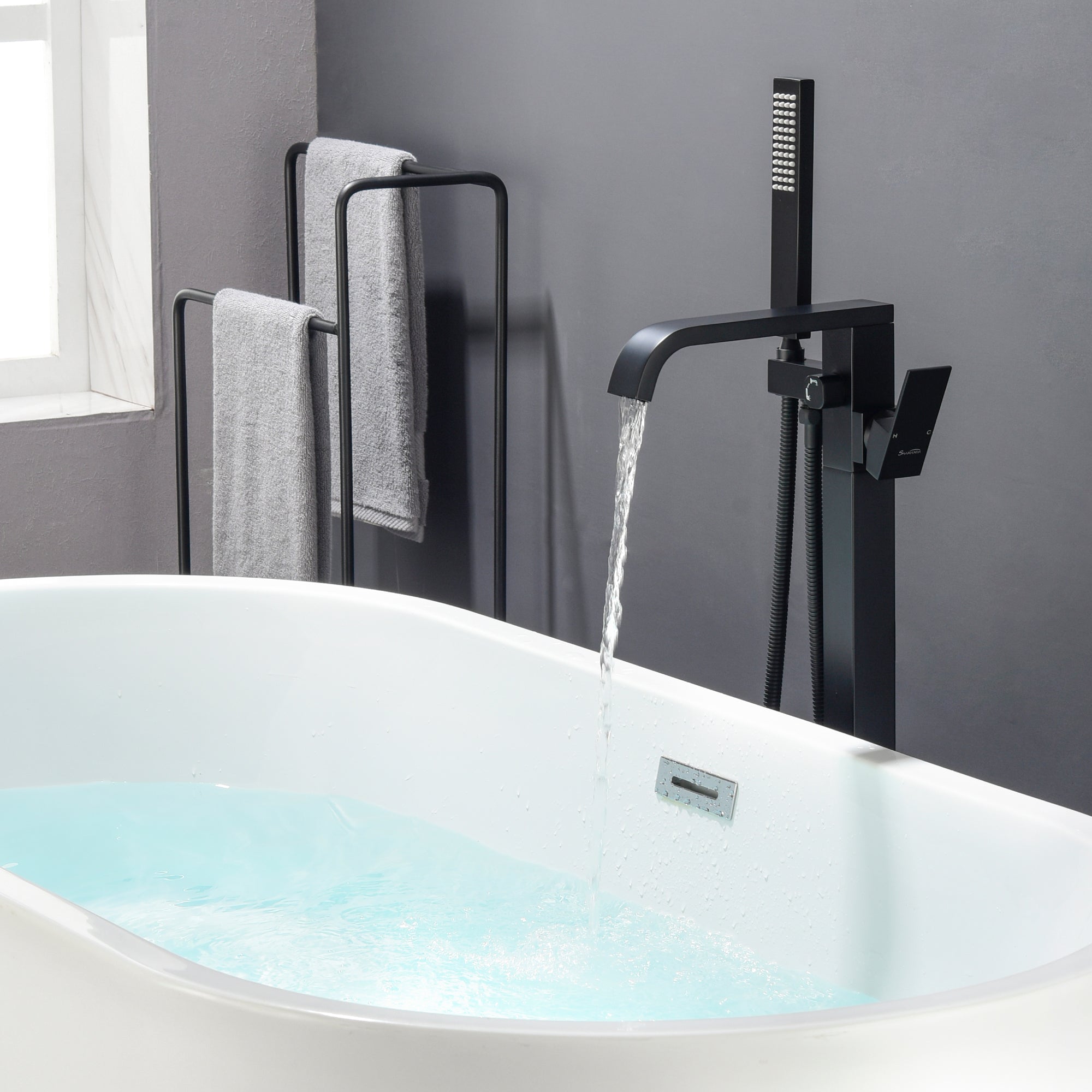 freestanding bathtub faucet