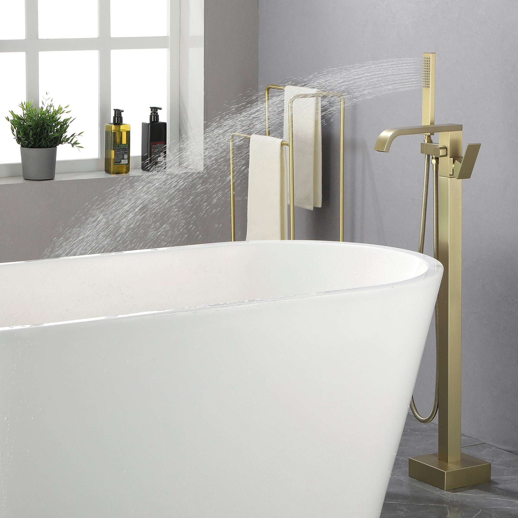 Brass Freestanding Bathtub Faucet with Hand Shower