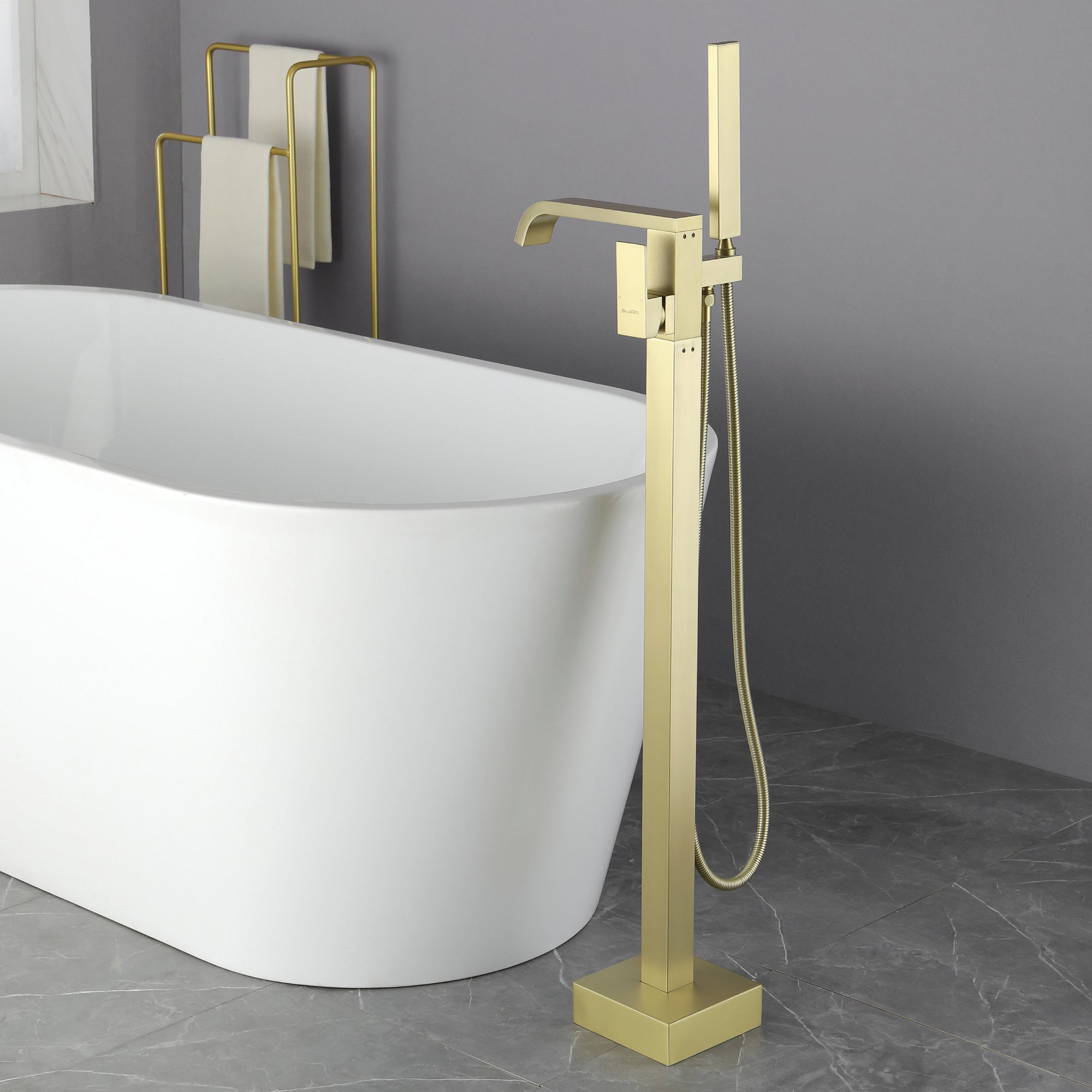 Brass Freestanding Bathtub Faucet with Hand Shower