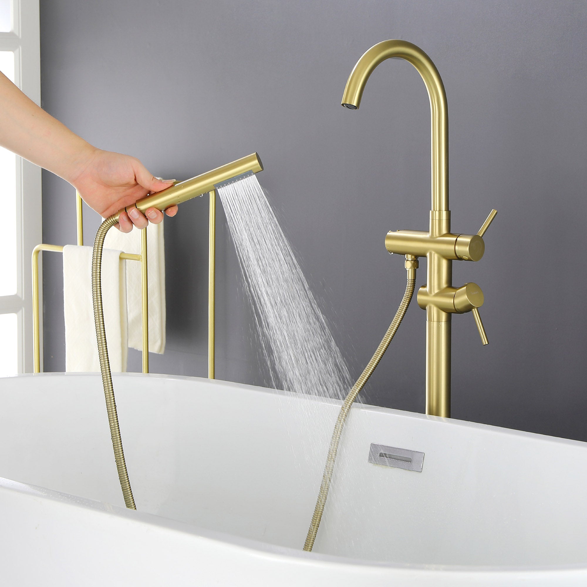 Freestanding Bathtub Faucet Bath Tub Filler Faucet with Hand Shower Floor Mount