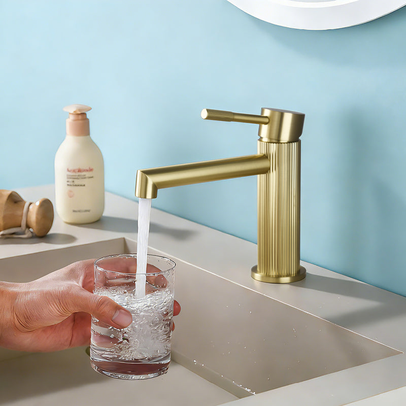 One hole basin faucet mixer with drain pop up single-lever lavatory sink faucet with aerator, 1.2GPM