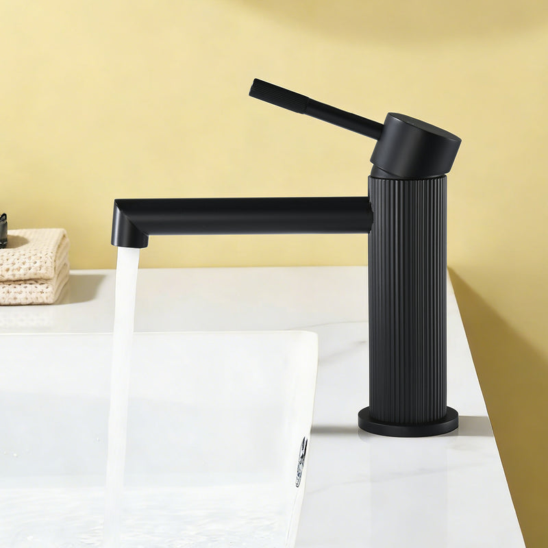 One hole basin faucet mixer with drain pop up single-lever lavatory sink faucet with aerator, 1.2GPM